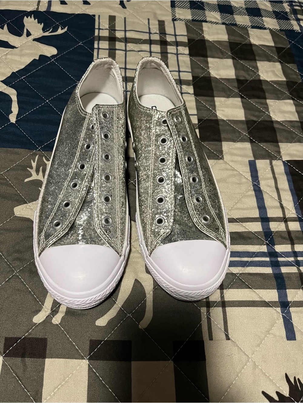 NWOT CONVERSE BLING SIZE 8 R 9.5 WOMEN
